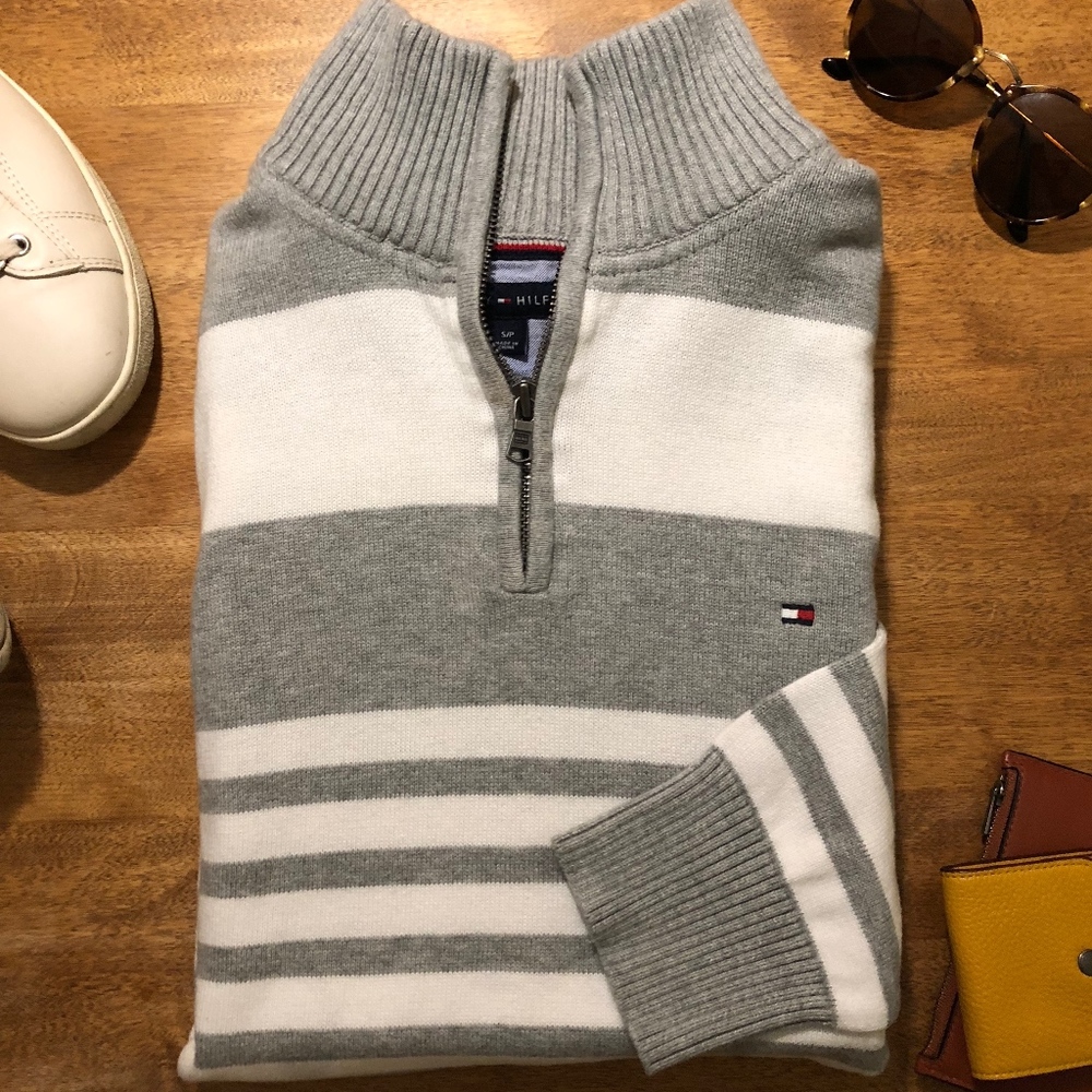 Tommy Hilfiger sweater